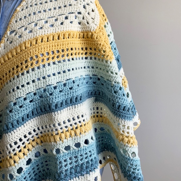 Triangle Crochet Scarf / Handmade Scarf - Picture 3 of 7